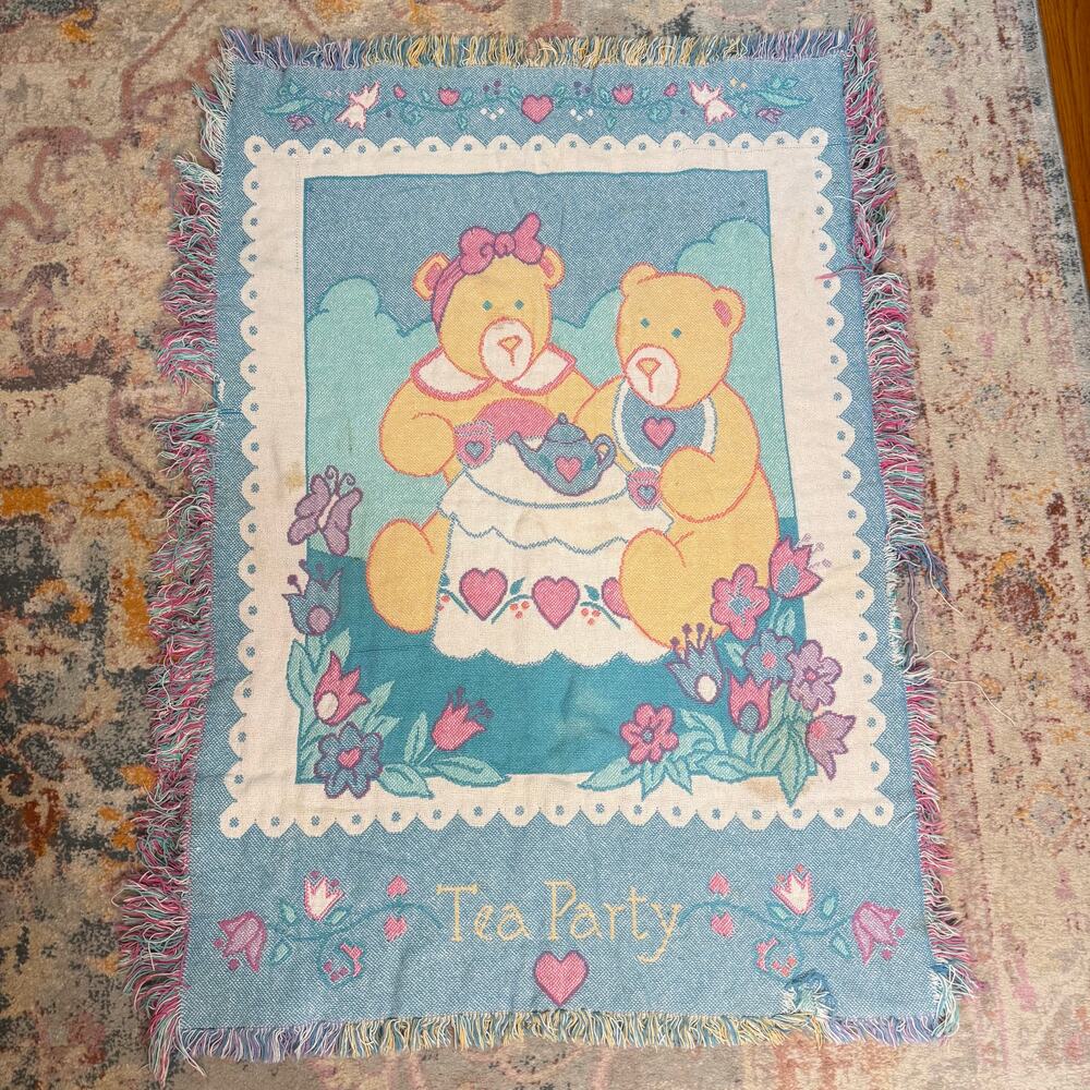 Vintage 80s / 90s pastel teddy bear tea party small tapestry blanket